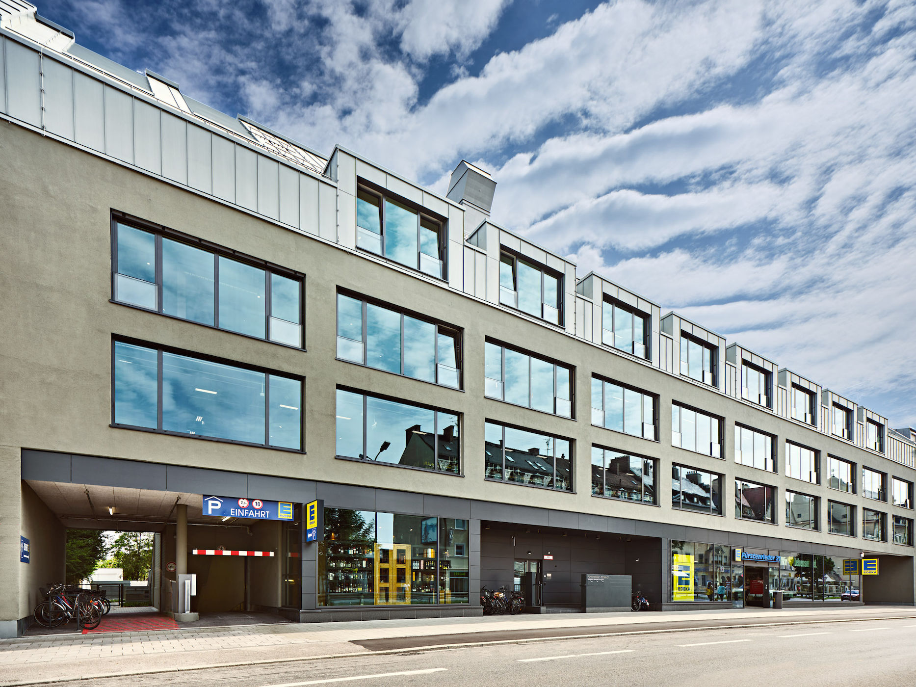 Ehemaliges Kaufhaus Beck, München